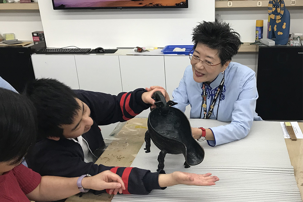 教育推進イベント「障害を乗り越えて・美に触れよう」