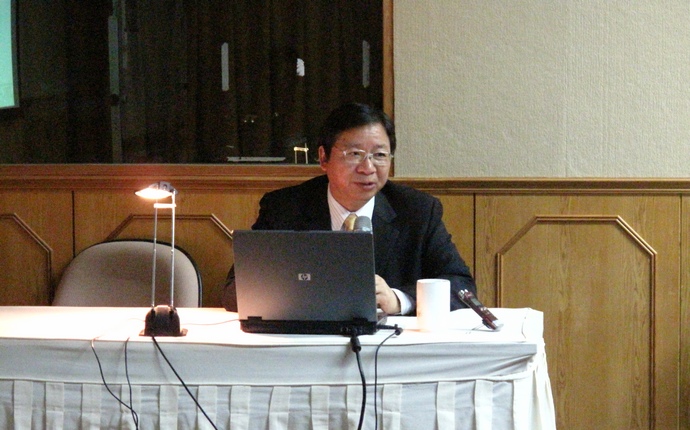 (2012/02/09)講者為上海博物館陶瓷研究部陸明華主任