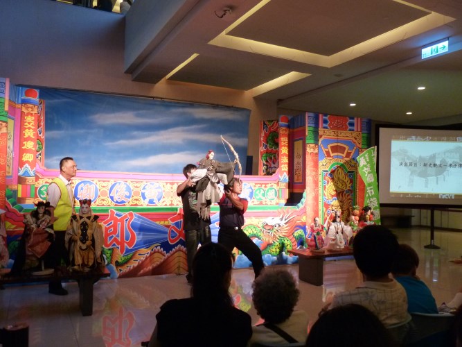 (2013/07/06)【新史豔文孝子傳】五洲園掌中劇團
