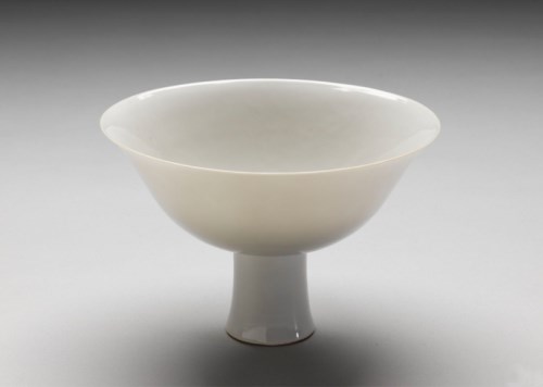Pleasingly Pure and Lustrous: Porcelains from the Yongle Reign (1403-1424) of the Ming Dynasty