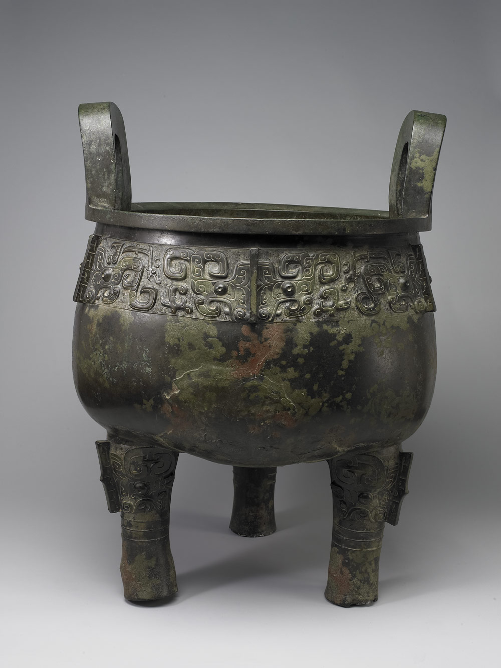 Ding cauldron to Ji from his grandson, Late Shang Dynasty