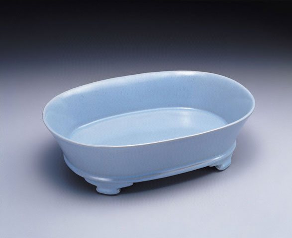 Narcissus basin in bluish-green glaze Ru ware