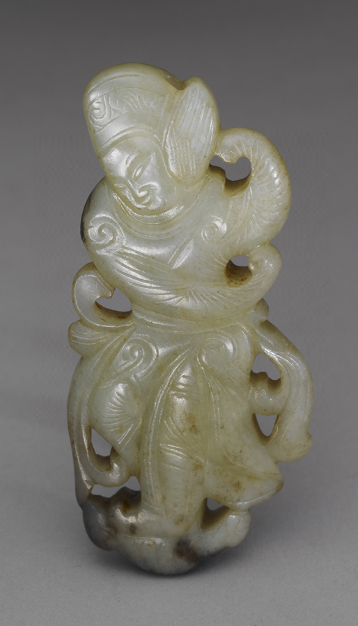 Jade Pei Pendant in the shape of dancer