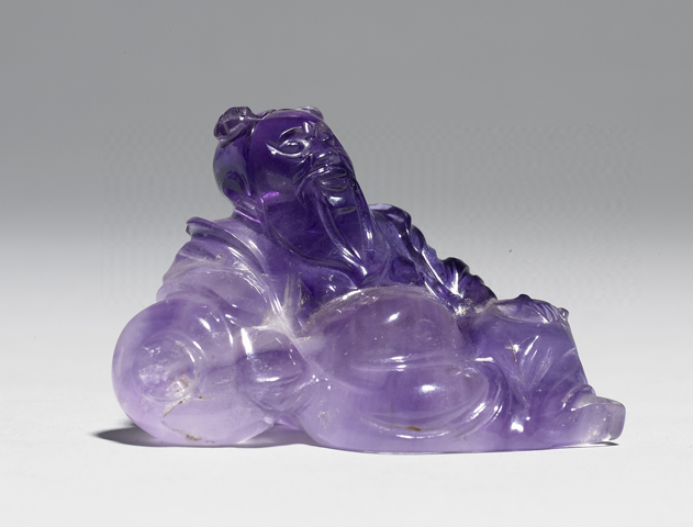 Amethyst carving: an immortal