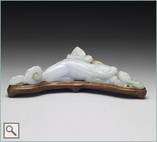 Tri-color Jadeite Brush Rack in the shape of mythical animals (New window)